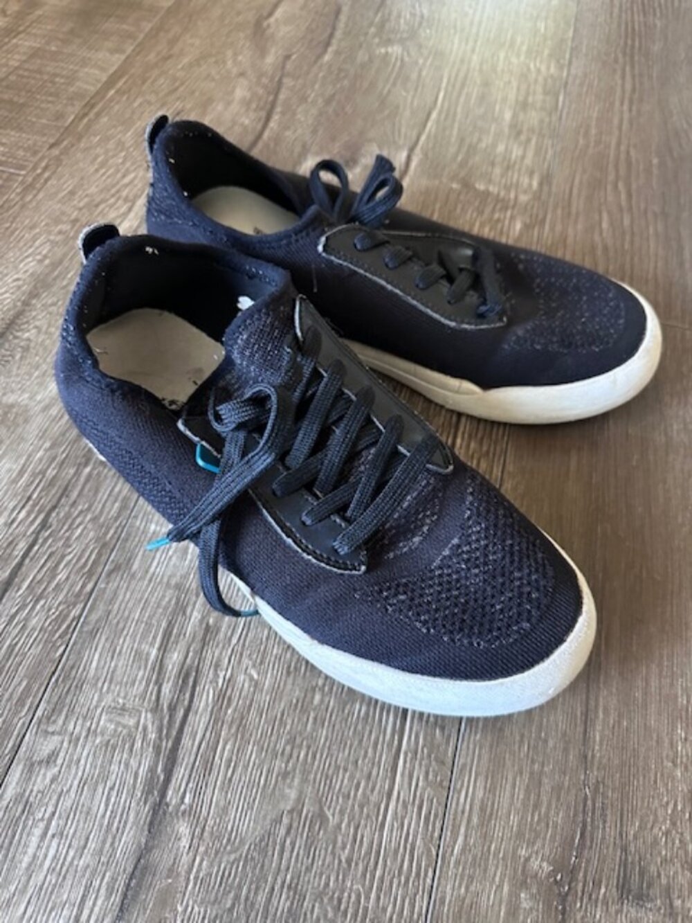 Vessi Weekend shoes size 8 womens, 7 mens